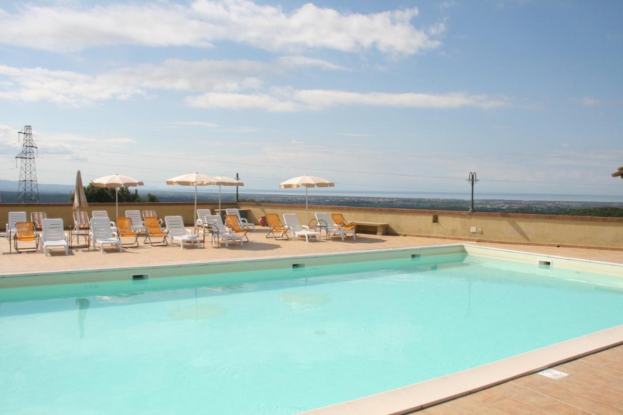 Glamping Debbiare Hotel Riparbella Eksteriør billede