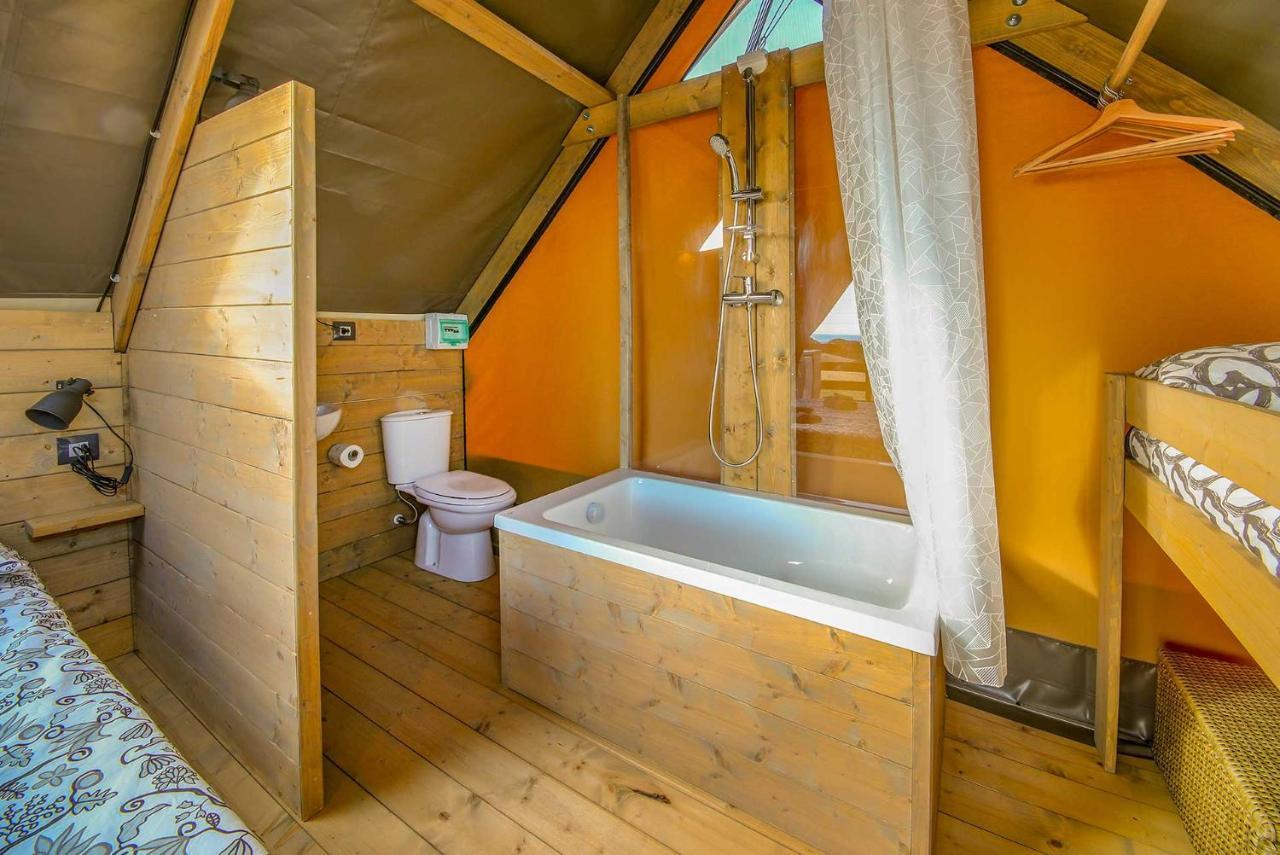 Glamping Debbiare Hotel Riparbella Eksteriør billede
