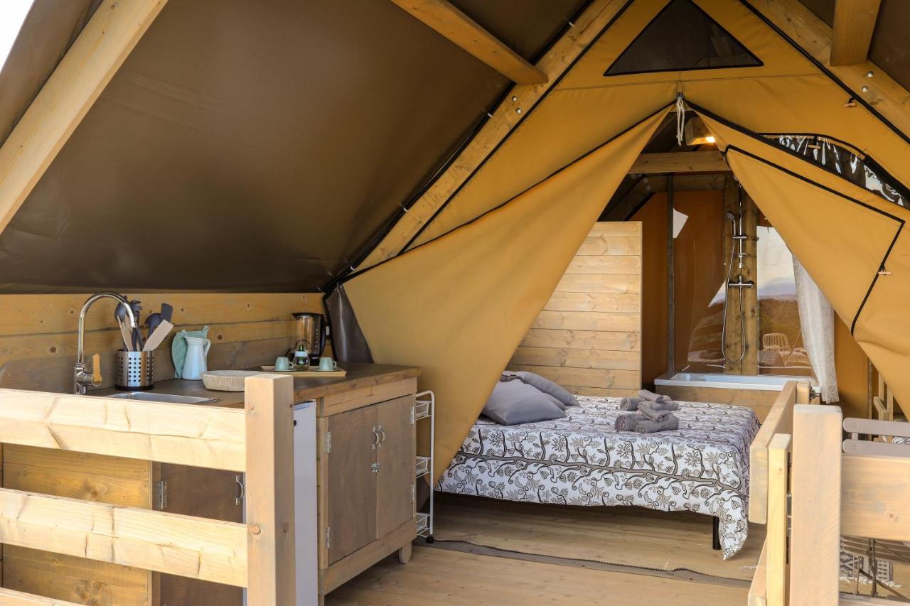 Glamping Debbiare Hotel Riparbella Eksteriør billede